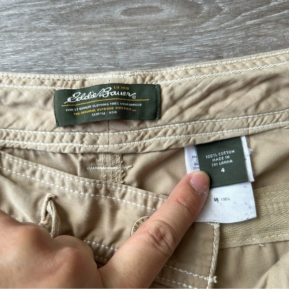 Eddie Bauer Khaki Cargo Capri Pants - Picture 7 of 11